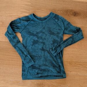 Athleta Teal Green Long Sleeve Top